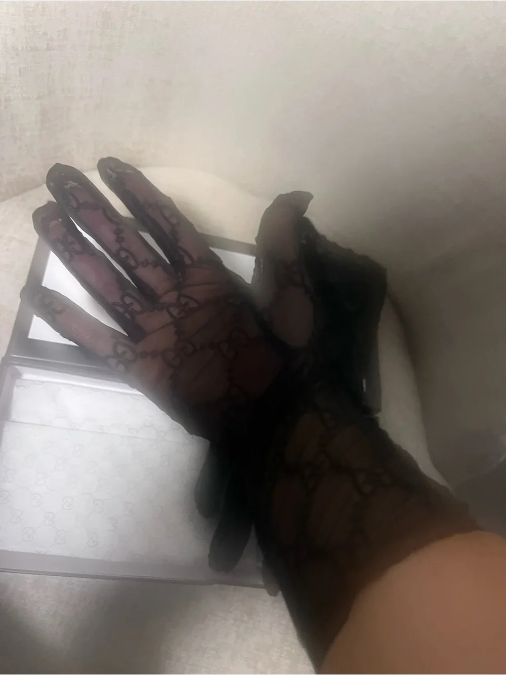 NEW with Box. Never worn! GG Logo Black Lace Gloves Size 8.